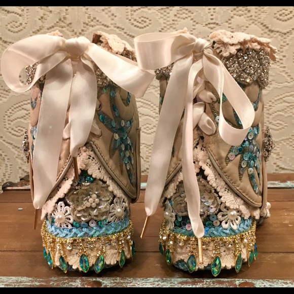 Embellished custom Bridal Bling Cowgirl Boots 6M - Picture 5 of 7